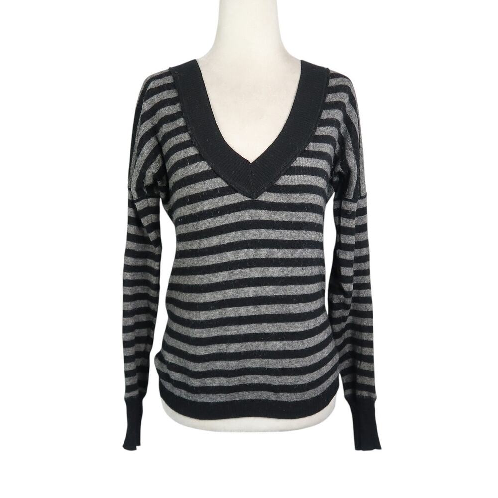Vintage 2000s Forever 21 Love 21 Grey and Black Stripe Wool Blend Sweater S